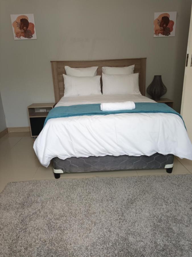 Bertha'S Place Apartment Претория Екстериор снимка