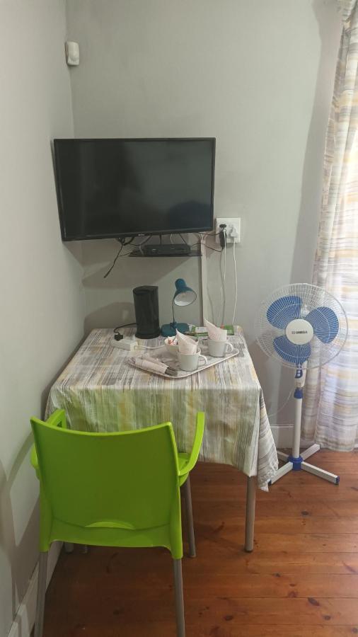 Bertha'S Place Apartment Претория Екстериор снимка
