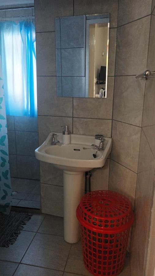 Bertha'S Place Apartment Претория Екстериор снимка